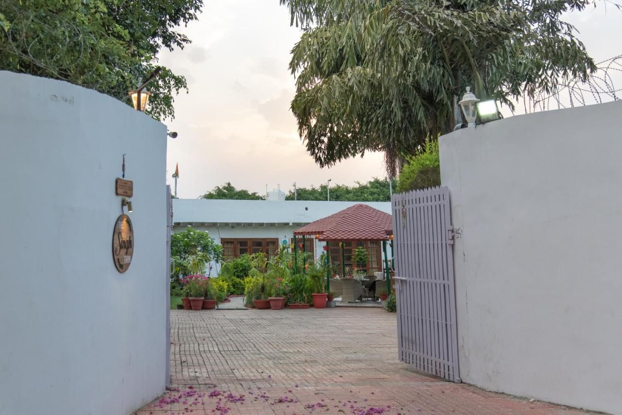 The Singh Farm Cosy Private Pool Farm Villa 구르가온 외부 사진